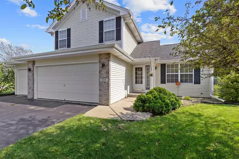 895 Needle Point Dr, Machesney Park, IL 61115