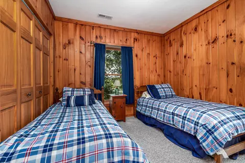 Bedroom - 7 A250 Tomahawk Ln, Apple River, IL 61001 photo 3 of 6