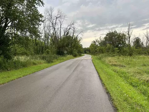 000 Beaver Rd, Freeport, IL 61032 photo 4