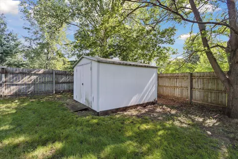 9903 Clay Ct, Roscoe, IL 61073 photo 44