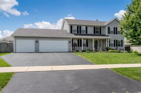 4125 Milkweed Dr, Poplar Grove, IL 61065
