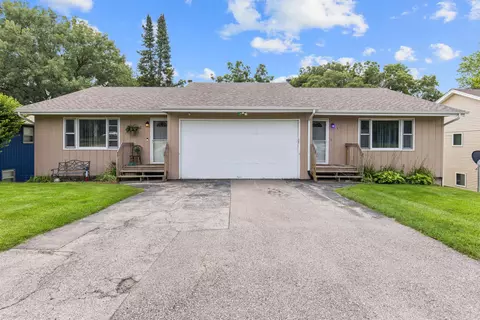 5219 Pebble Creek Trl, Loves Park, IL 61111
