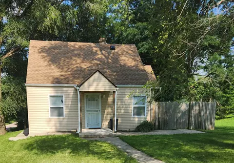 402 Vista Ter, Rockford, IL 61101