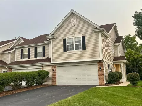 9132 Romeldale Ln, Roscoe, IL 61073