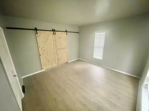 2116 E State St, Rockford, IL 61107 photo 5
