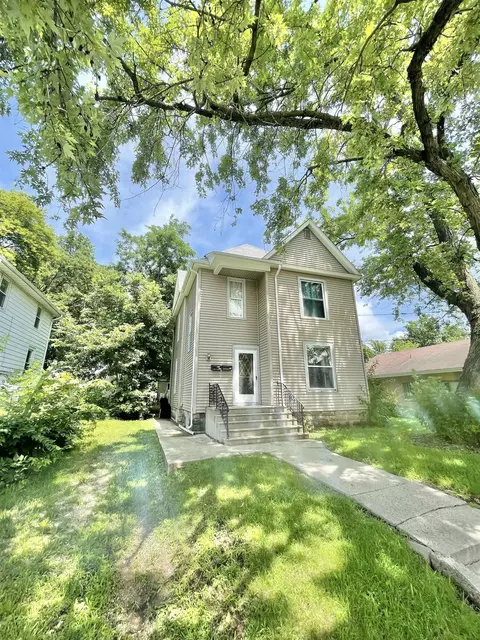 2116 E State St, Rockford, IL 61107 photo 6