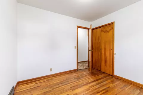 Bedroom - 108 N Beebe St, Warren, IL 61087 photo 3 of 6