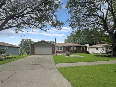 2034 Cimarron Dr, Freeport, IL 61032 photo 25