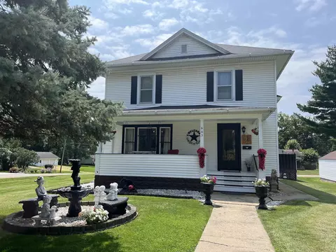 603 W Main St, Warren, IL 61087