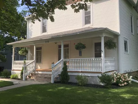 210 E Provost, Lena, IL 61048 photo 3