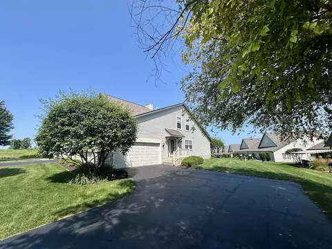 831 University Pkwy, Rockton, IL 61072