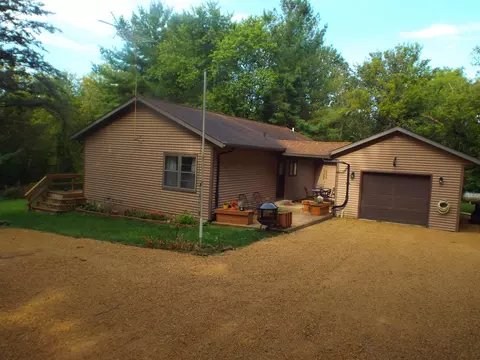 13 A21 Mustang, Apple River, IL 61001