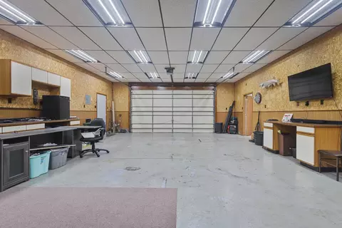 2389 Sunset Dr, Freeport, IL 61032 photo 16