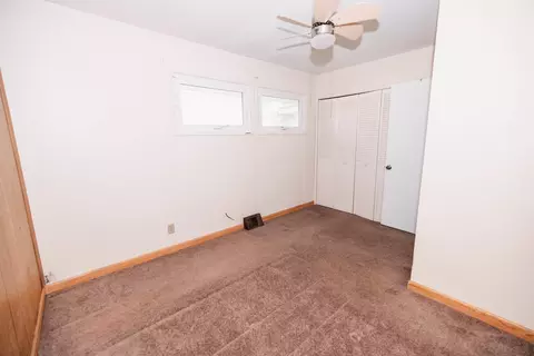 Bedroom - 1435 Winter Dr, Freeport, IL 61032 photo 8 of 11