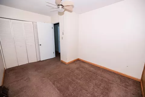Bedroom - 1435 Winter Dr, Freeport, IL 61032 photo 7 of 11