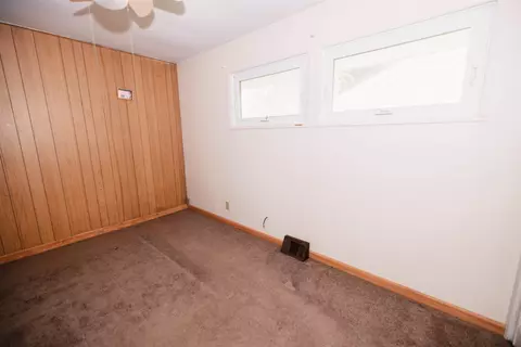 Bedroom - 1435 Winter Dr, Freeport, IL 61032 photo 5 of 11
