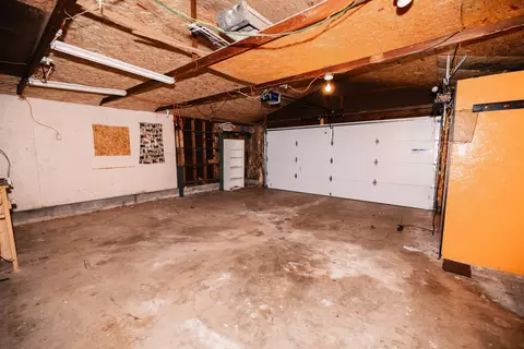 Other - 1435 Winter Dr, Freeport, IL 61032 photo 6 of 7