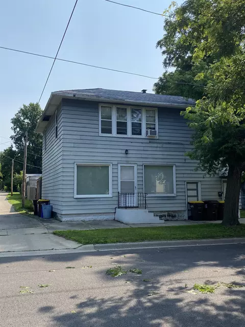 507-511 John St, Rockford, IL 61103