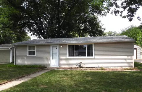 7514 Cadet Rd, Machesney Park, IL 61115