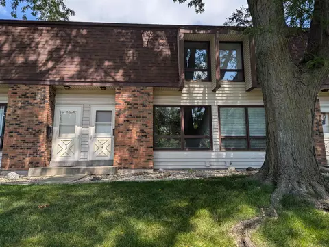 1212 Cosper Ave, Rockford, IL 61107