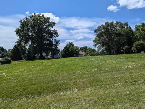 1047 Drexel, Lake Summerset, IL 61019