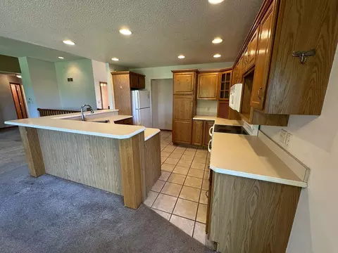 102 S Westview Dr, Lanark, IL 61046 photo 5