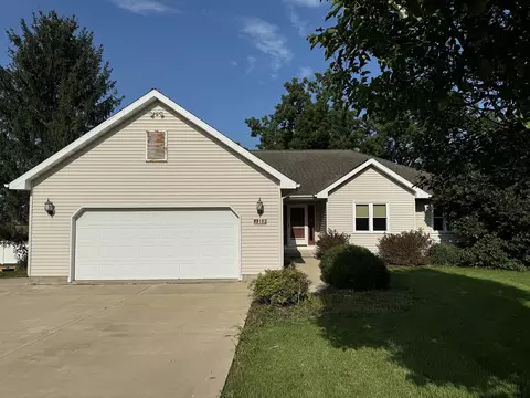 102 S Westview Dr, Lanark, IL 61046 photo 2