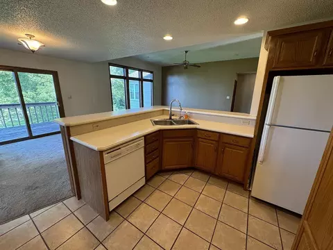 102 S Westview Dr, Lanark, IL 61046 photo 7