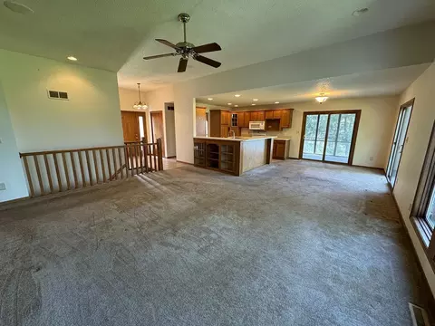 102 S Westview Dr, Lanark, IL 61046 photo 9