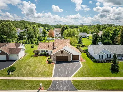 6803 Hartwig Dr, Cherry Valley, IL 61016 photo 3