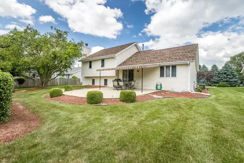 6803 Hartwig Dr, Cherry Valley, IL 61016 photo 5