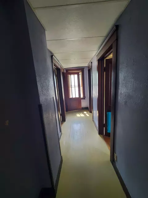 Entry Way - 1114 S Fruit, Freeport, IL 61032 photo 1 of 1