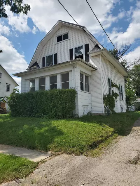 Other - 1114 S Fruit, Freeport, IL 61032 photo 1 of 2
