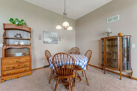 16851 Hartman Rd, Davis, IL 61019 photo 9