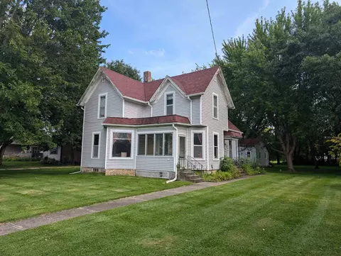 411 E Main St, Durand, IL 61024