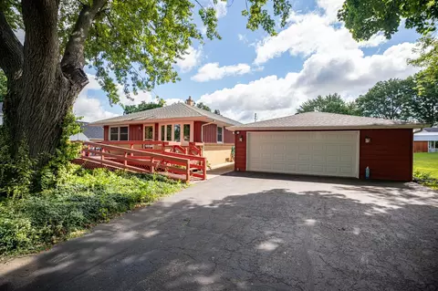 319 S Maple St, Stillman Valley, IL 61084
