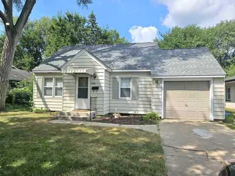 1703 Barton Blvd, Rockford, IL 61103