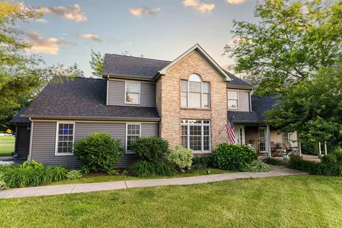 2409 Mi-kevince Trl, Belvidere, IL 61008