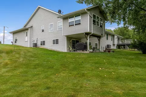 632 Park View St, Pecatonica, IL 61063 photo 6