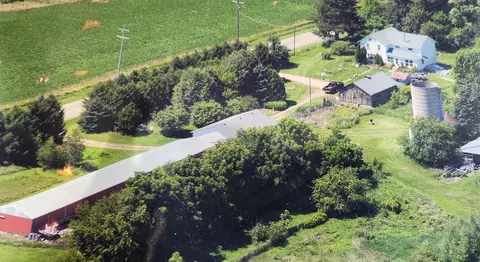 6121 N Leaf River Rd, Leaf River, IL 61047