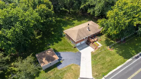 8963 Elevator Rd, Roscoe, IL 61073 photo 35
