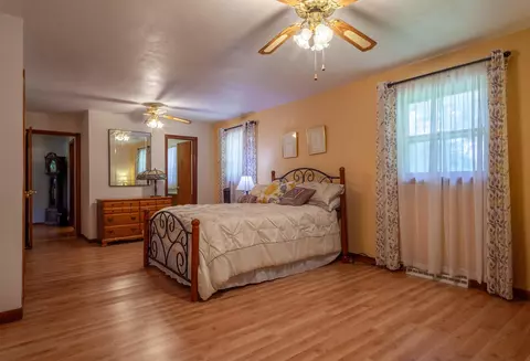 8963 Elevator Rd, Roscoe, IL 61073 photo 17