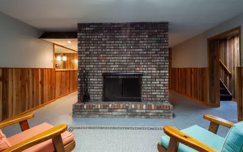 8963 Elevator Rd, Roscoe, IL 61073 photo 25