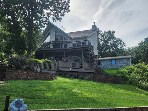 17-185 Harborview, Lanark, IL 61046