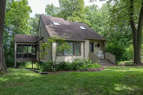 7 Carnoustie Ln, Galena, IL 61036