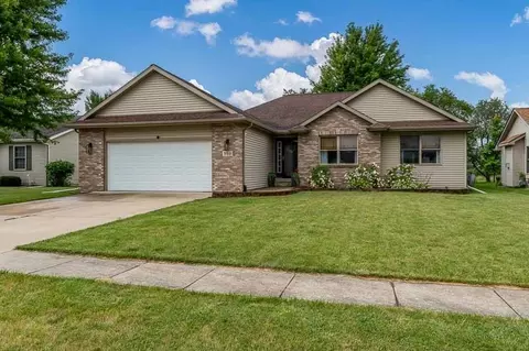 320 Lake Lida Ln, Rochelle, IL 61068
