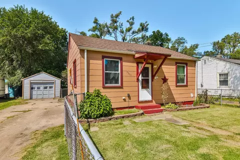 3311 Collins, Rockford, IL 61109