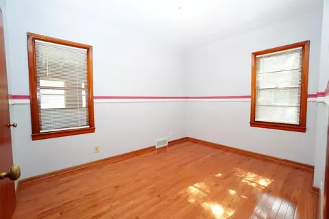 511 E Jackson St, Belvidere, IL 61008 photo 8