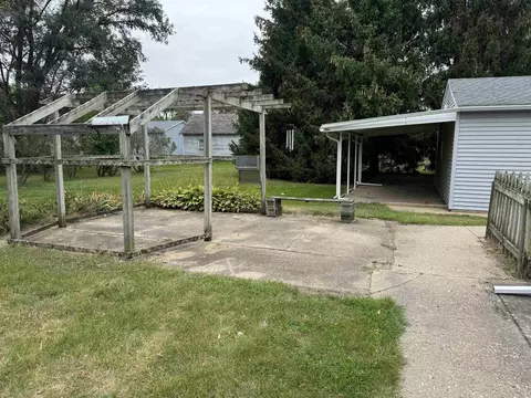 242 S Hackett St, South Beloit, IL 61080 photo 26