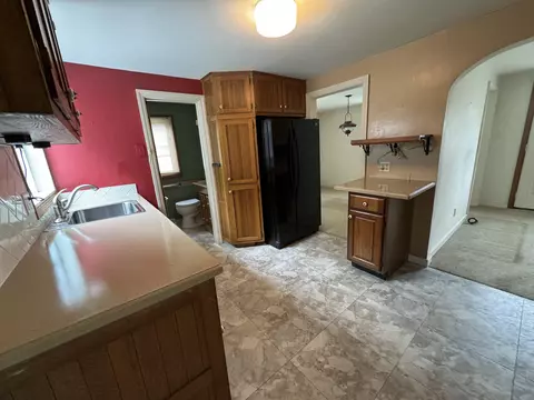 242 S Hackett St, South Beloit, IL 61080 photo 4